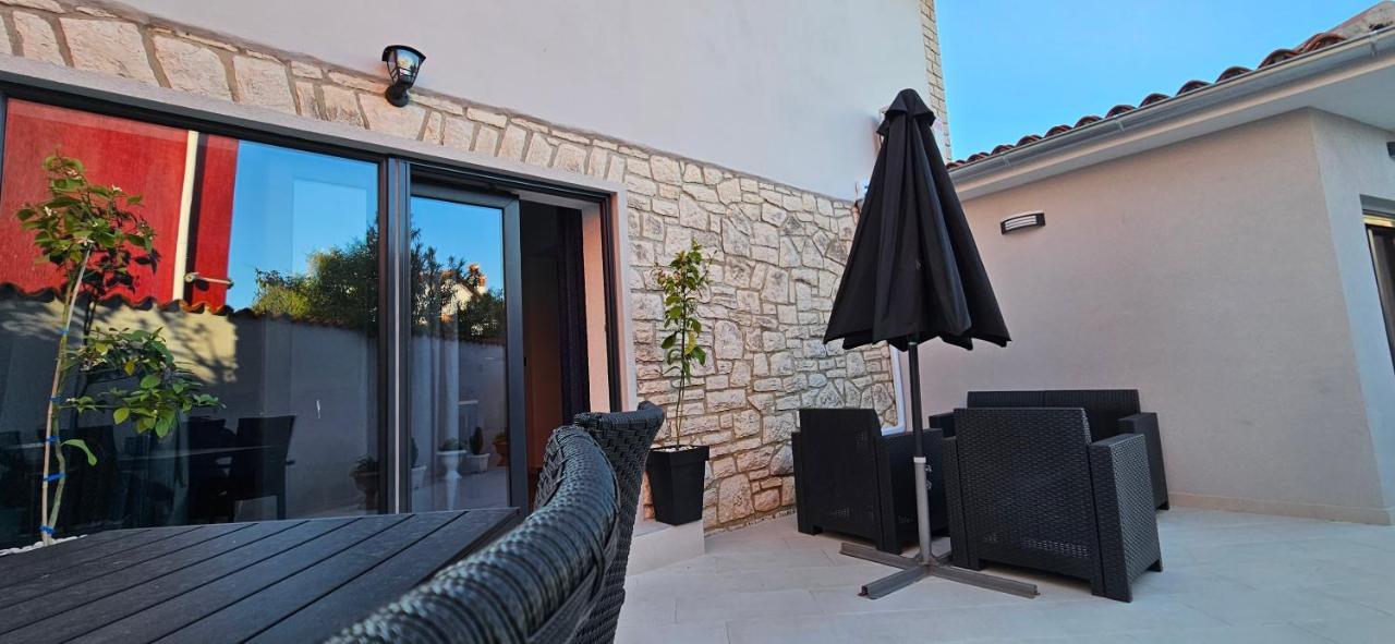 Betty Apartments Borik - Whole Ground Floor Rovinj Exterior foto